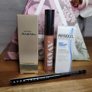 Avon A Box Flawless Faves